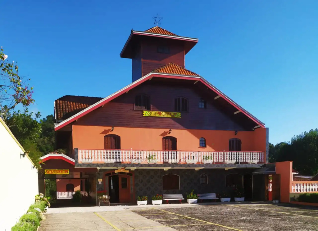 Hotel Shallon