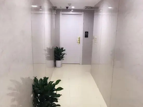 Home Inn Paibai Yun Hotel (Nanjing Confucius Temple Dingxin Road)
