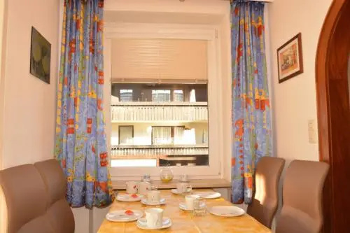 LOW BUDGET Apartment Areit Lozano by Apartments Ged