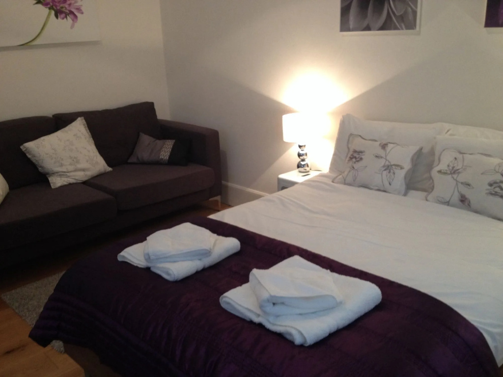 Destiny Scotland - St Andrew Square Apartments