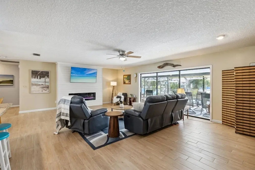 111 Sunset Drive