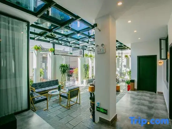 Haiyue Xiaozhu Free·Full Intelligent Black Light French Boyin Mountain Residence