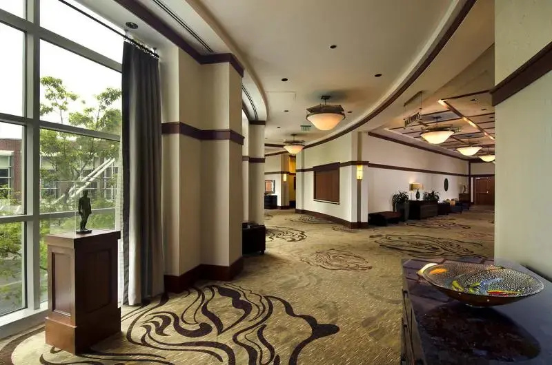 The Inn at Penn, A Hilton Hotel
