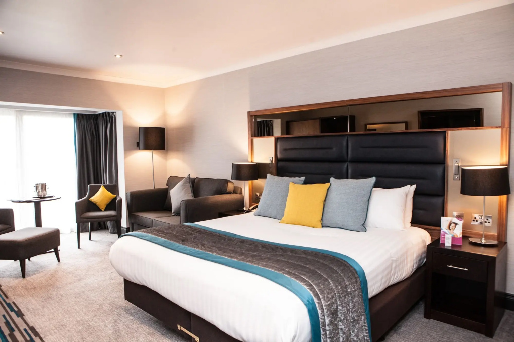 Elite Venue Selection Felbridge - Gatwick