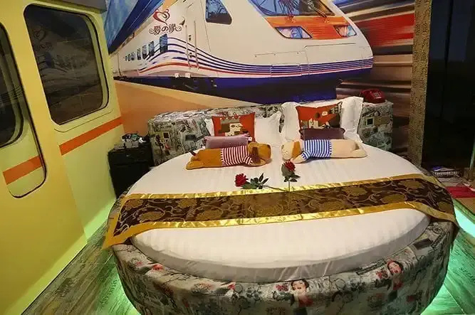 sanyatailongjudujiajiudian
