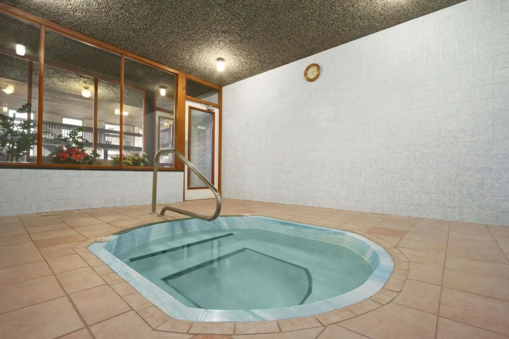 Days Inn by Wyndham Vernon