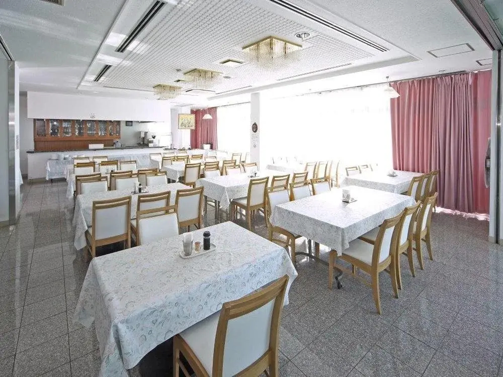 Hotel Yutaka Wing