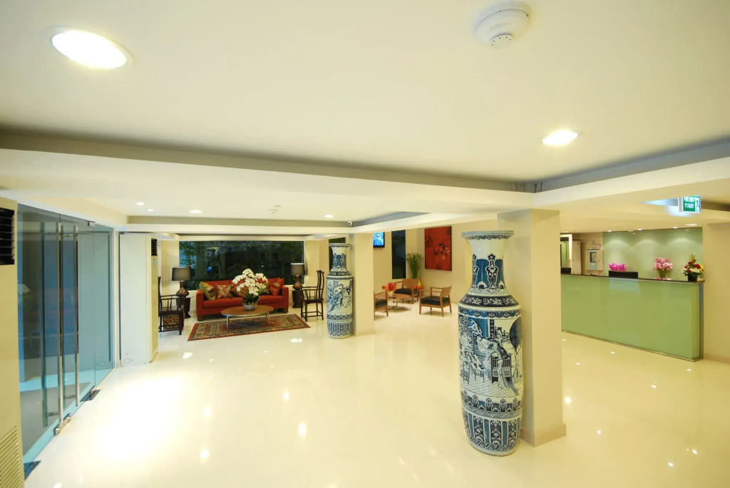 Bangkok Loft Inn