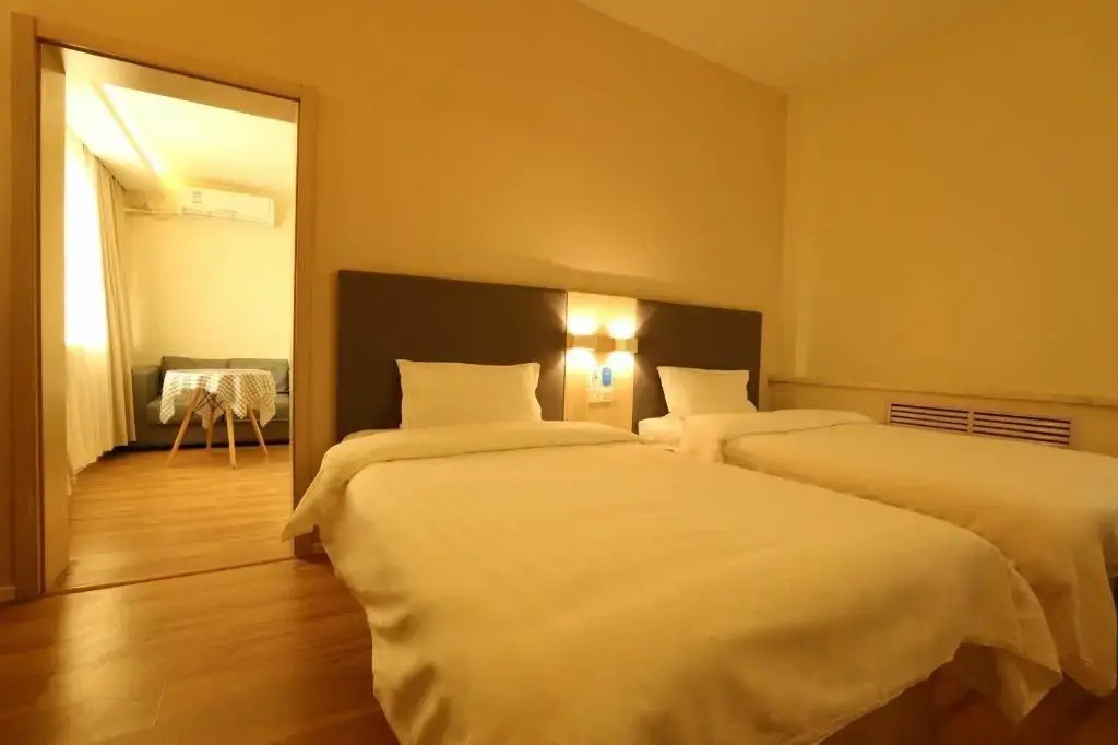 Hanting Hotel Ji Nan Huaxin Road
