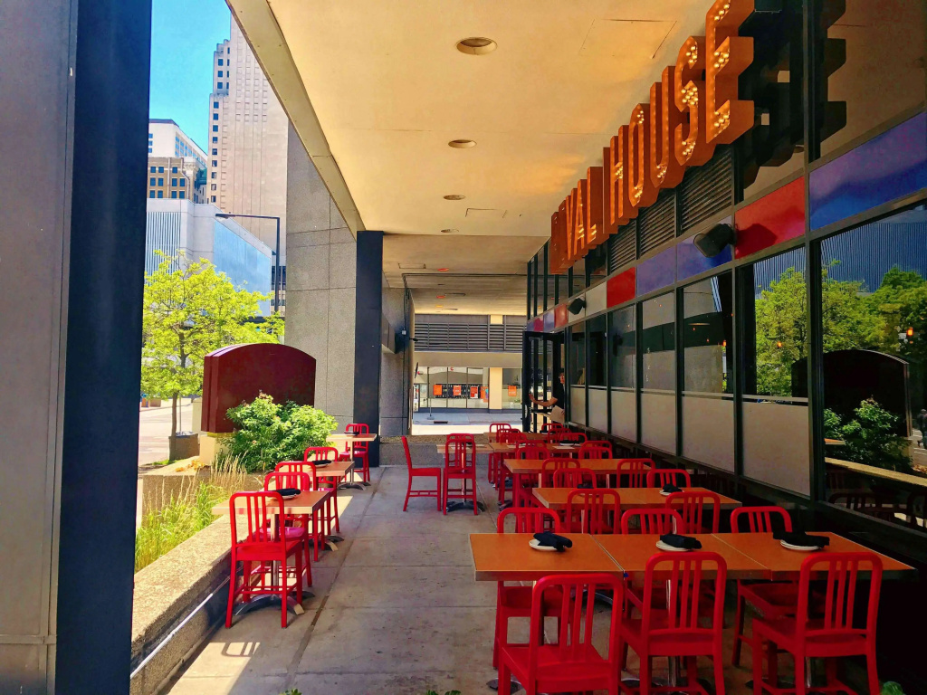 DoubleTree by Hilton St Paul Downtown