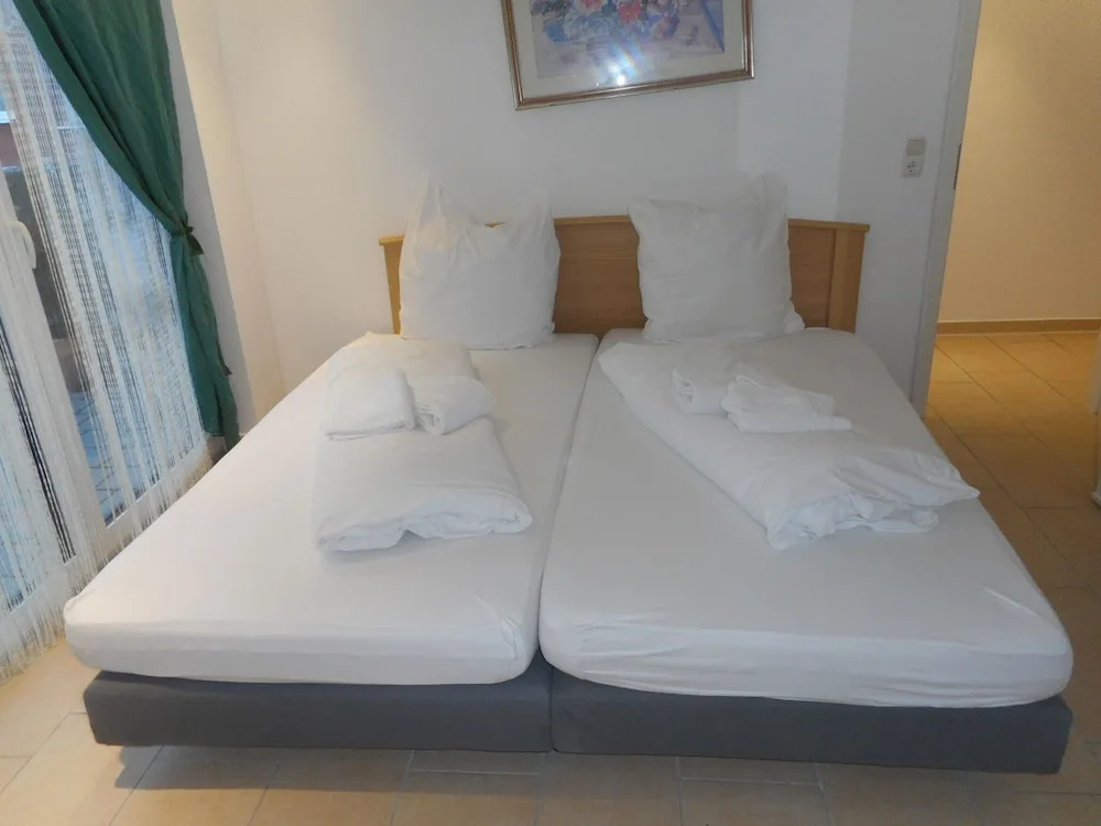 Pension Alis Augsburg