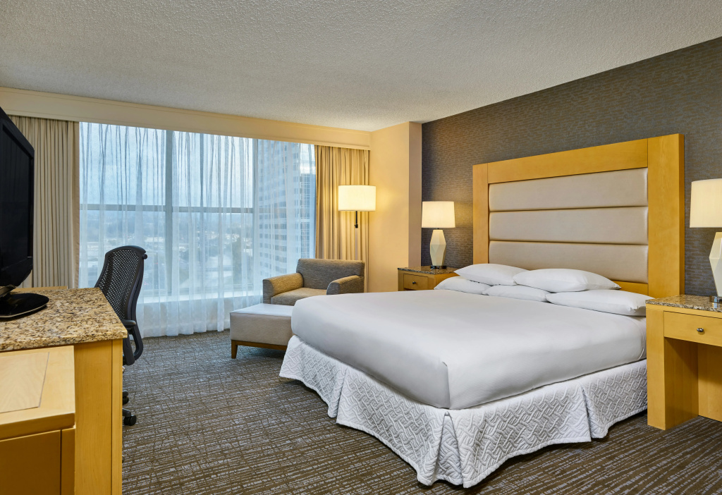 Hilton Los Angeles North-Glendale & Executive Meeting Center