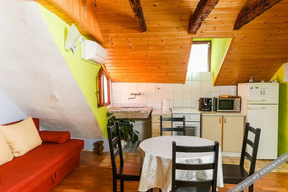 Apartments Nives