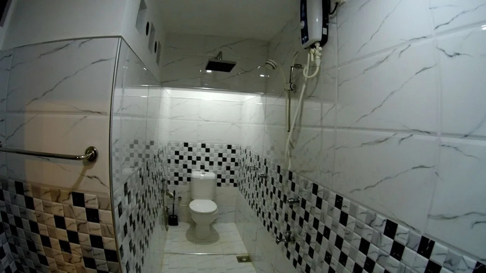 Bee Line Cinnamon Estate Villa