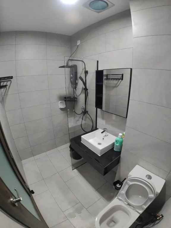 THR1 Cozy Studio with Netflix SKYTREES