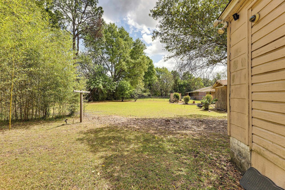 Spacious Retreat, 2 Miles to Tuskegee University