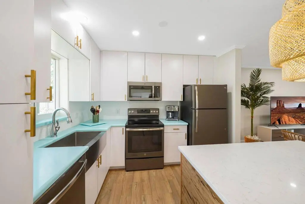 431 Deerfield in Deerfield Beach