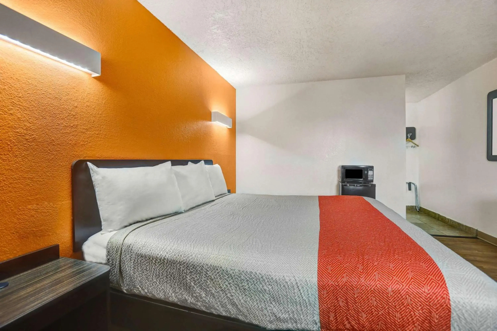 Motel 6 Clovis, NM