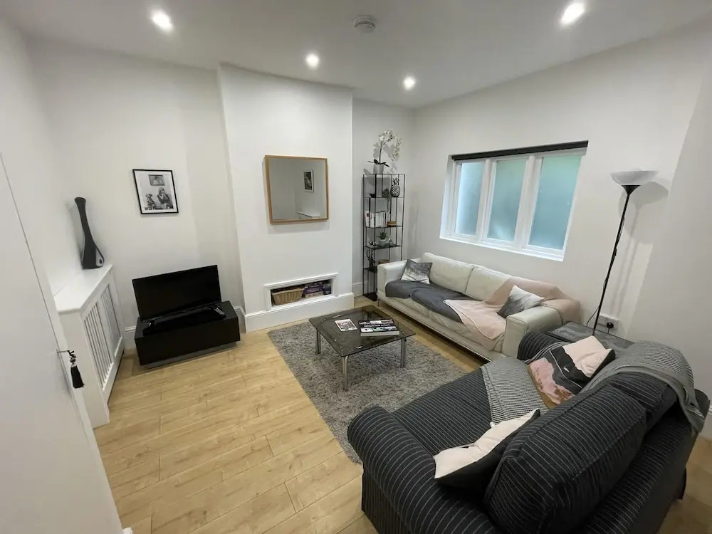 The Coastal Den By My Getaways