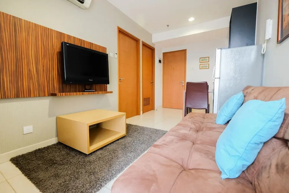 2br Apartment at Cinere Bellevue Suites Near Shopping Mall