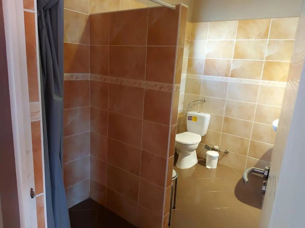 Corner Apartman 5