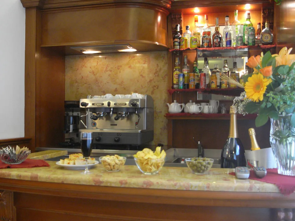 Hotel Mondial