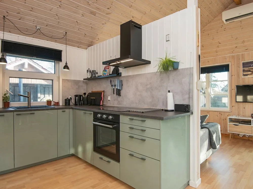 Attractive Holiday Home at Beachfront in Jutland