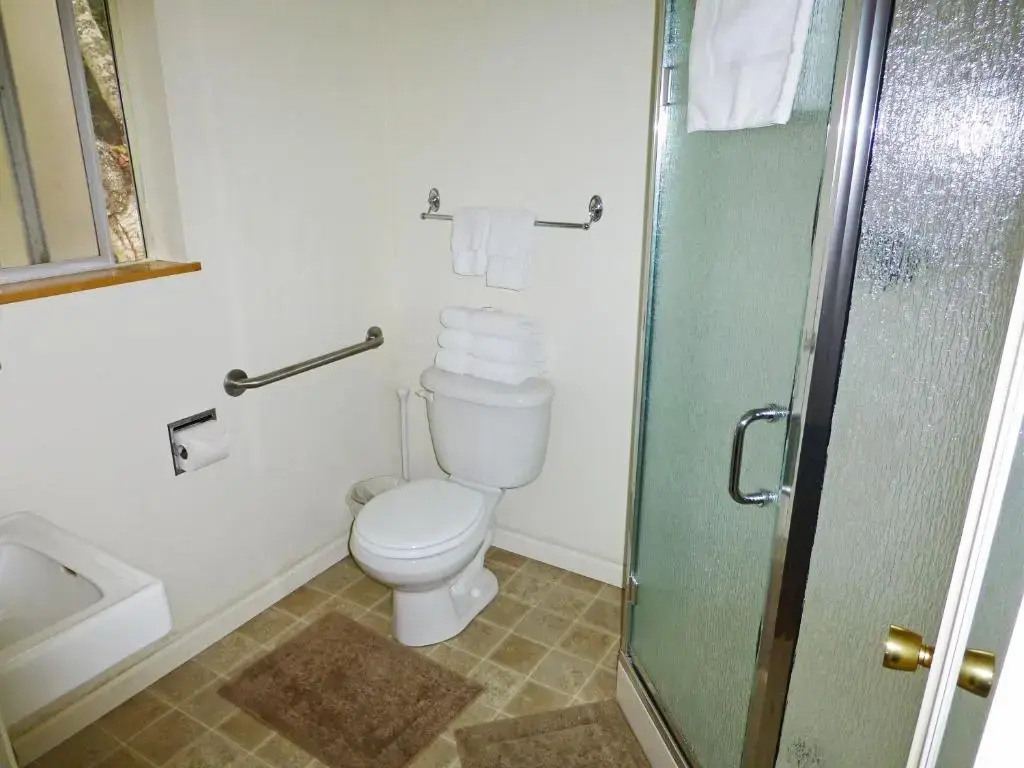 Redwood Suites