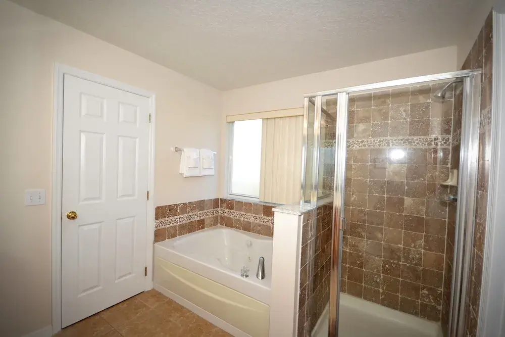 Windwood Bay 215185