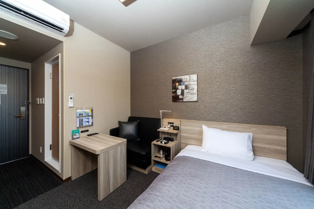 Hotel Route-Inn Tsuyama Ekimae