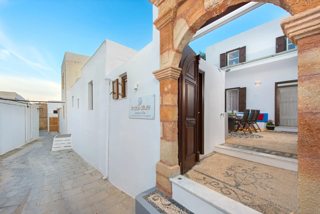 Lindos Allure Villa with Jacuzzi and Acropolis view!!!