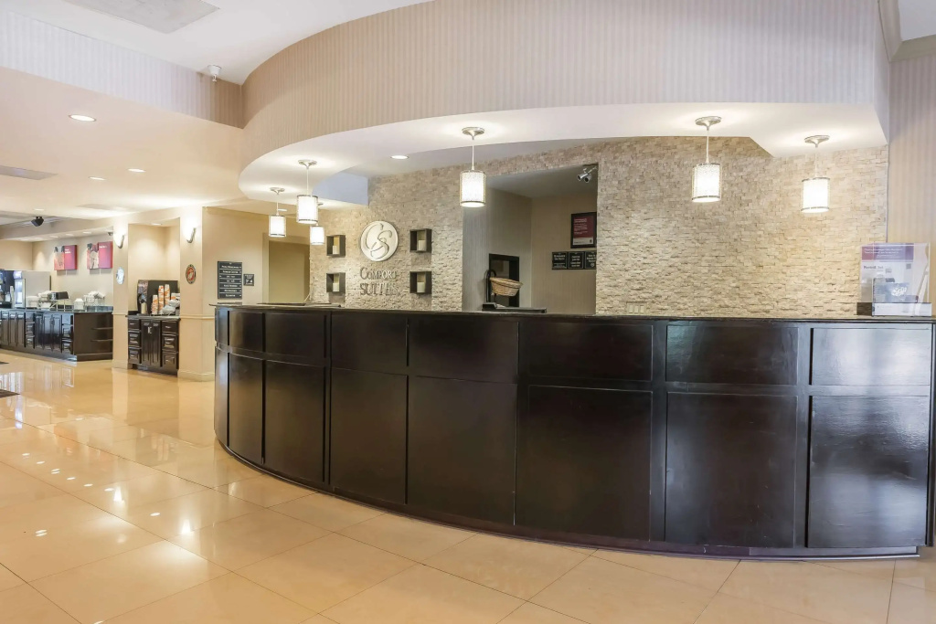 Comfort Suites near MCAS Beaufort