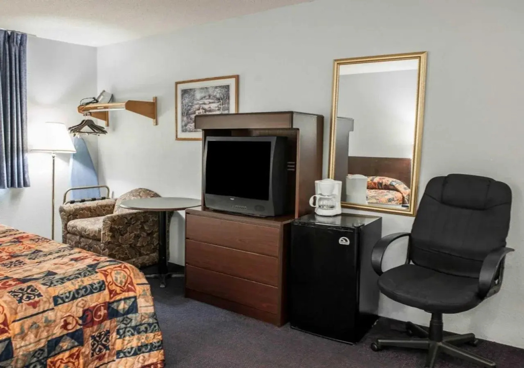 Econo Lodge West Lafayette