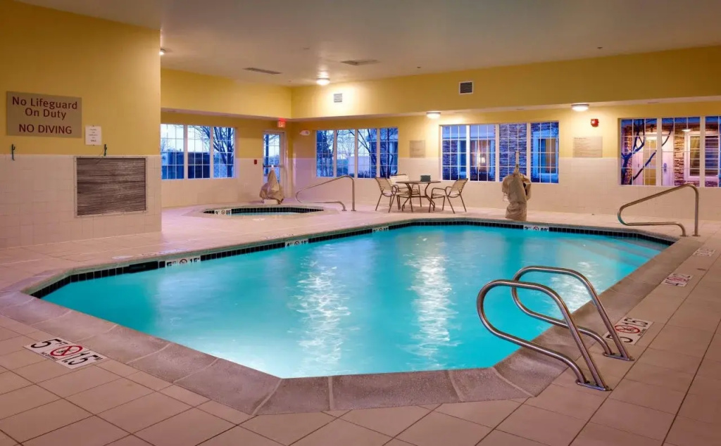 Towneplace Suites Marriott Meridian