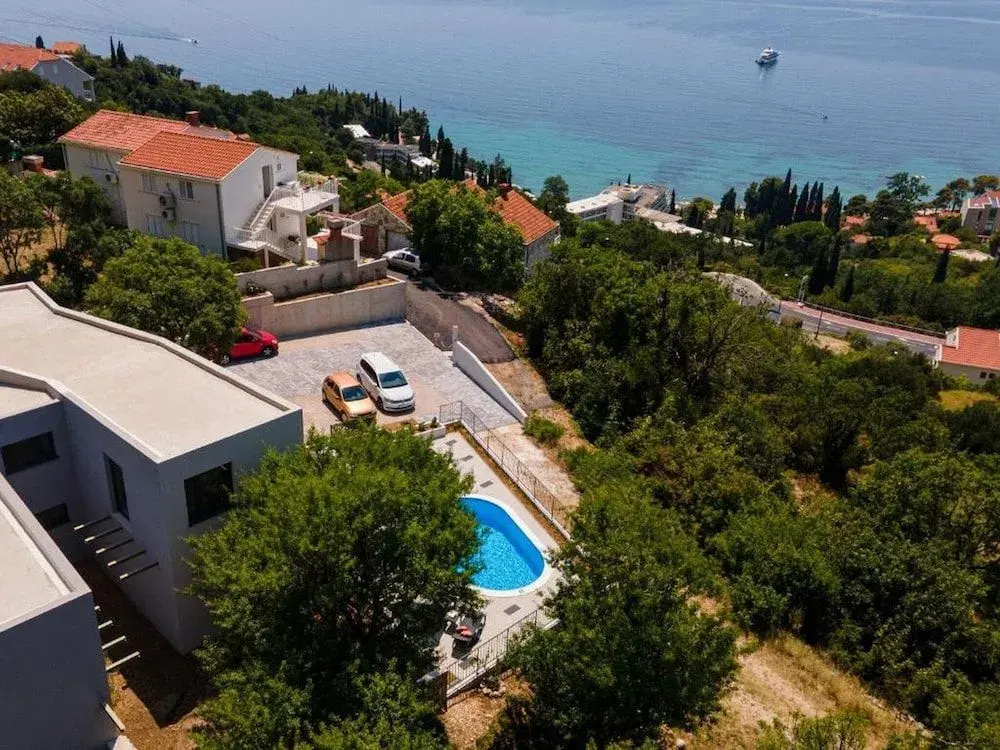 Holiday Home Nest