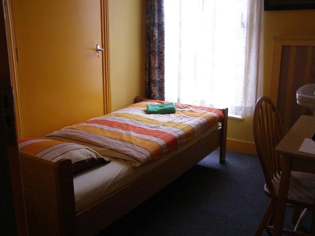 Hotel Terminus/Folk Pub