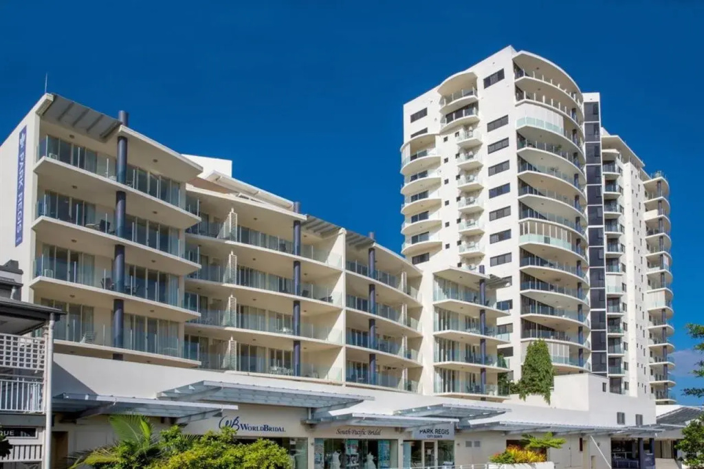 Piermonde Apartments Cairns