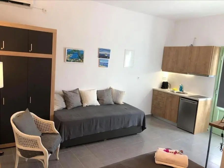 Ornos Suite