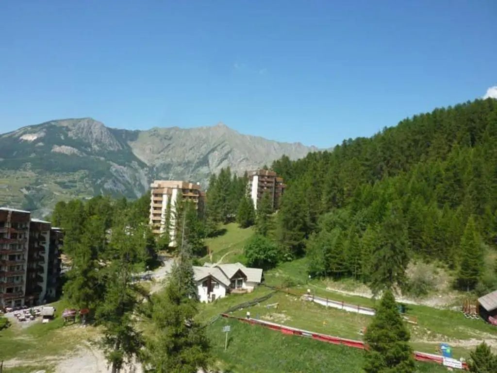 Appartement Les Orres, 2 pièces, 6 personnes - FR-1-322-29