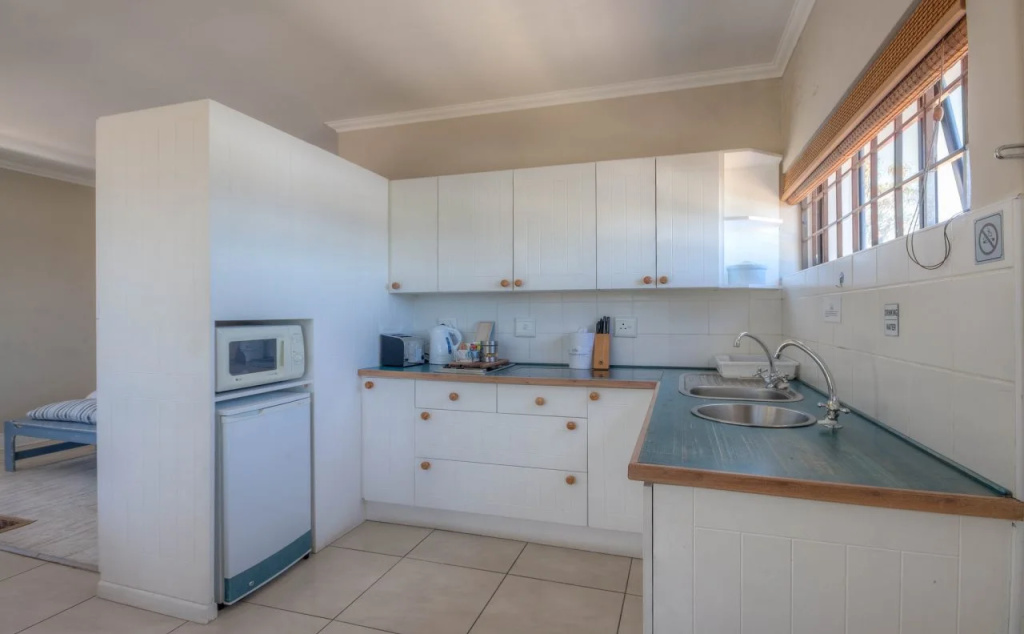 The Lookout Guest House