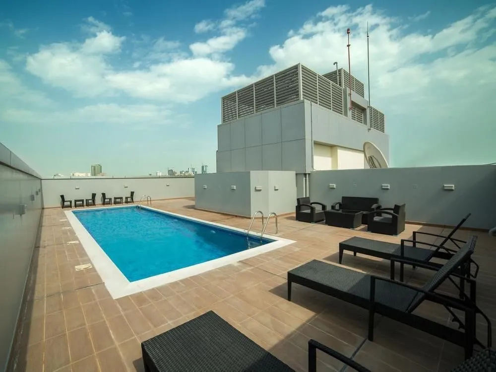 Golden Rose Luxury Suites