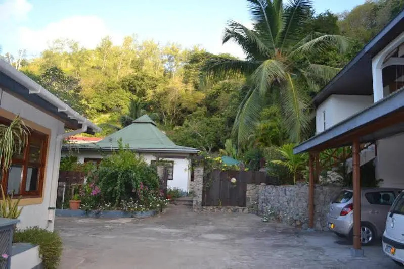 South Point Chalets