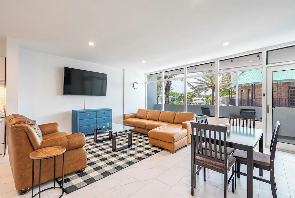 BeachSide 9th Residences