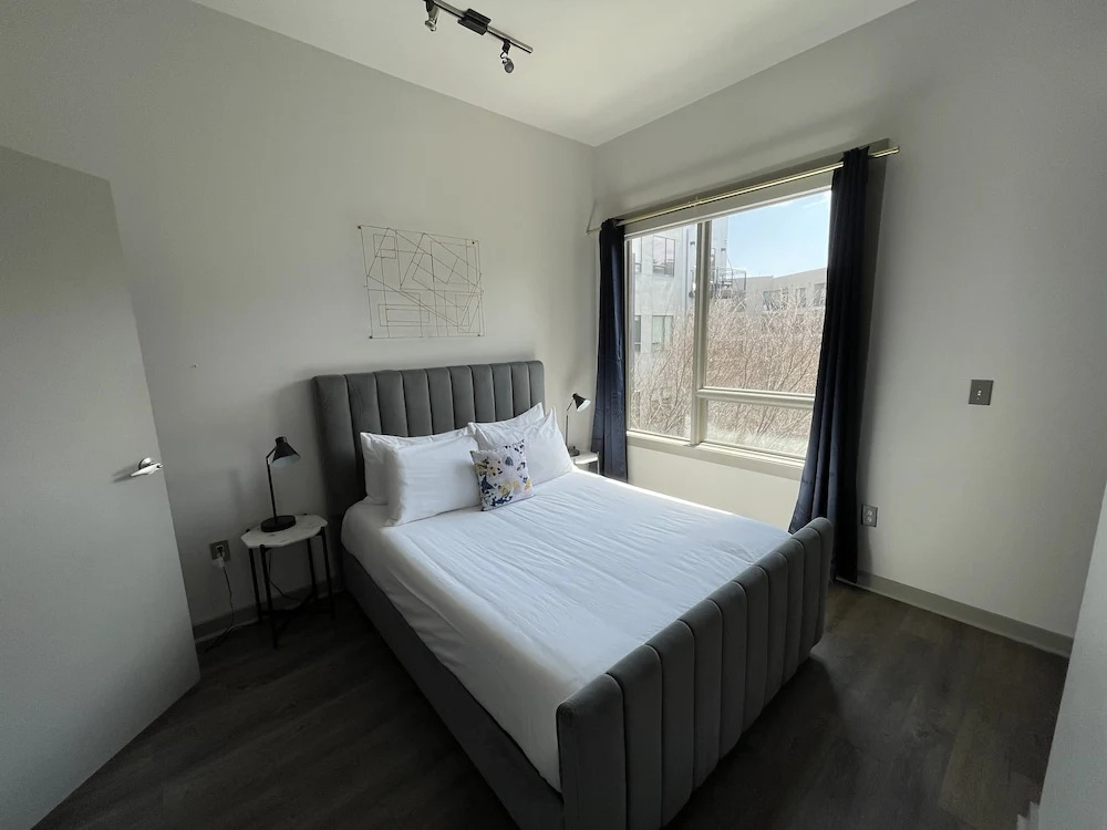 Mint House Nashville - The Gulch - 11th Ave S