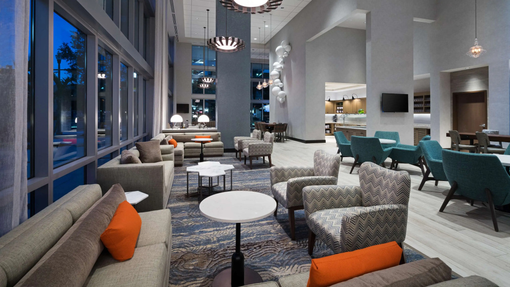 Hyatt Place St. Petersburg/Downtown