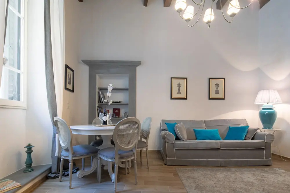 Acacia Your Home In Florence
