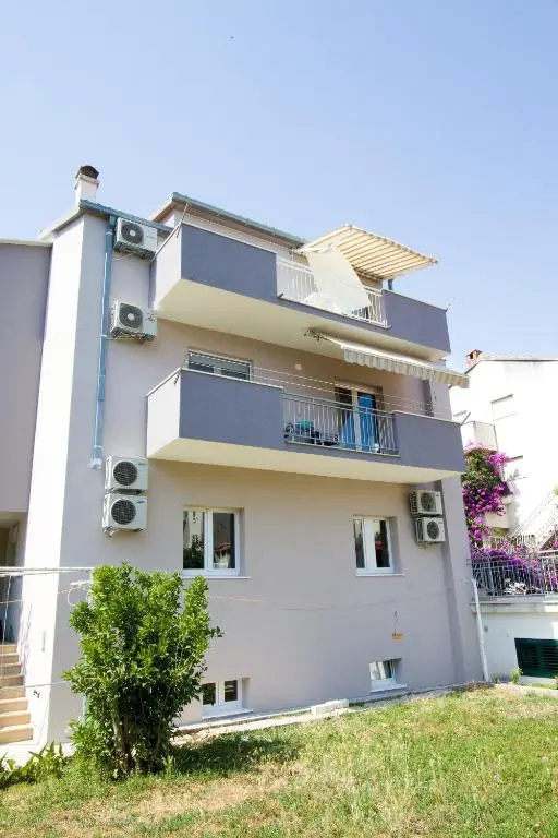 Apartments Put Plokita