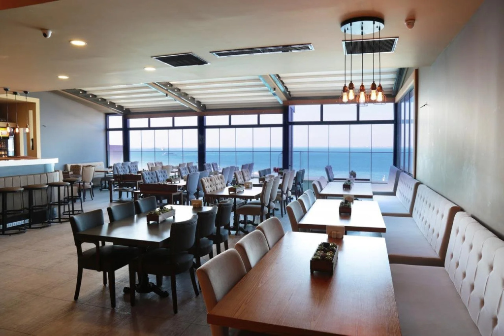 Pasaport Pier Hotel