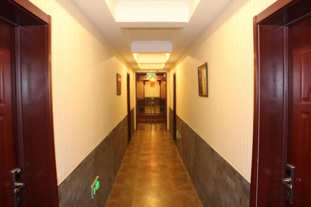 Beijing Hyde Courtyard Hotel