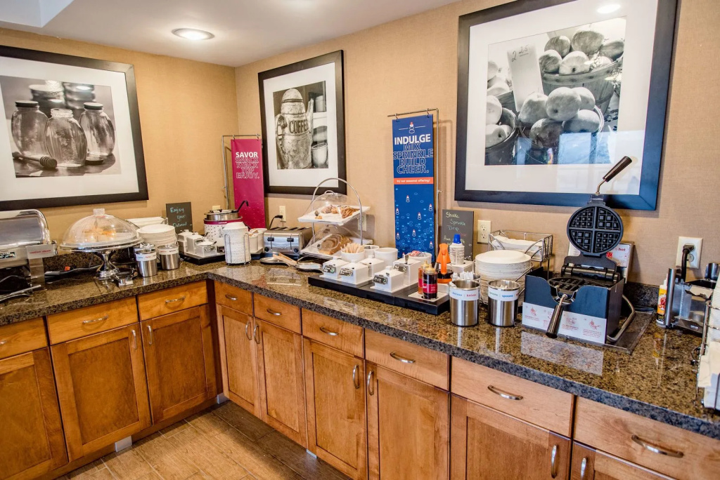Hampton Inn Caryville-I-75/Cove Lake-State Park